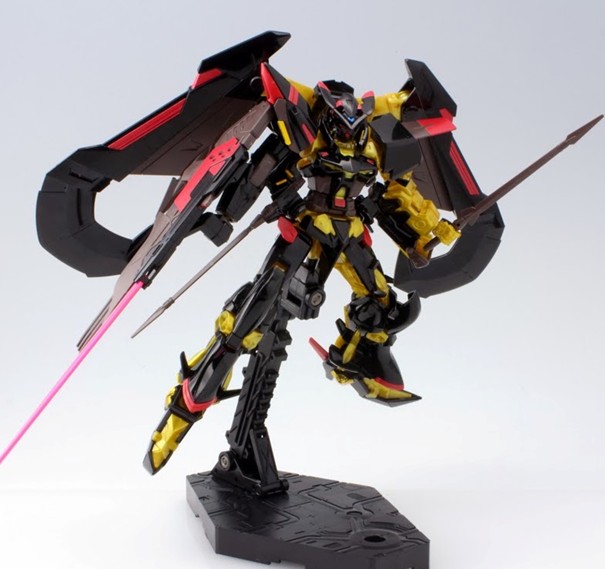 HG - GUNDAM ASTRAY GOLD FRAME AMATSU MINA 4 HG - GUNDAM ASTRAY GOLD FRAME AMATSU MINA – Image 4